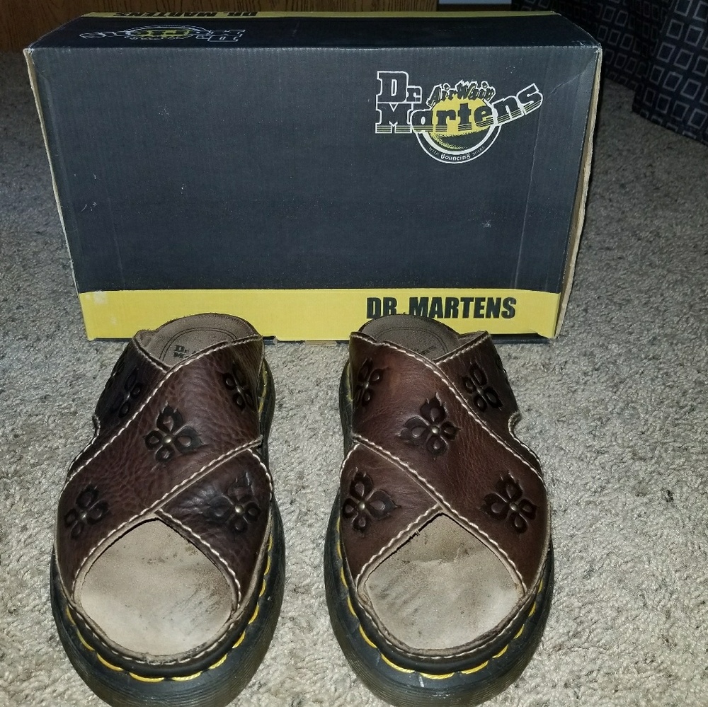Dr. Martens Air Wait, Slides, 7, Floral